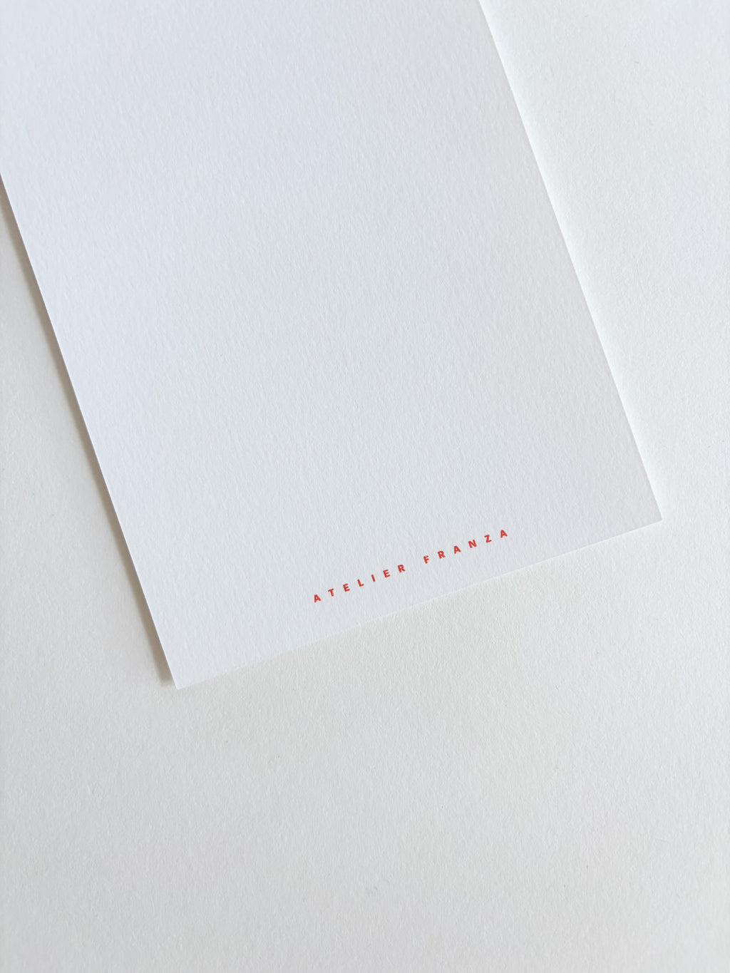 "Mum" looks good on you - postkarte A6